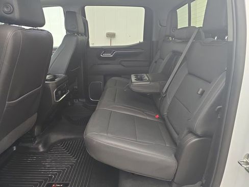 Used 2023 GMC Sierra 1500 SLT w/ SLT Convenience Package image 24