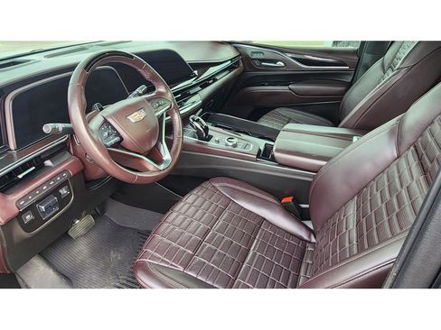 Certified 2023 Cadillac Escalade Premium Luxury Platinum w/ LPO, Radiant Package image 25