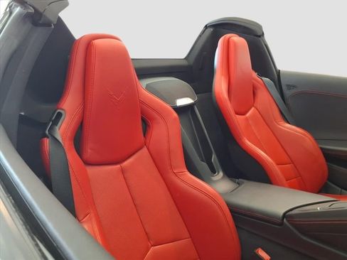 Used 2022 Chevrolet Corvette Stingray Convertible w/ 1LT image 11