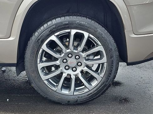 Used 2023 GMC Acadia Denali FWD image 37
