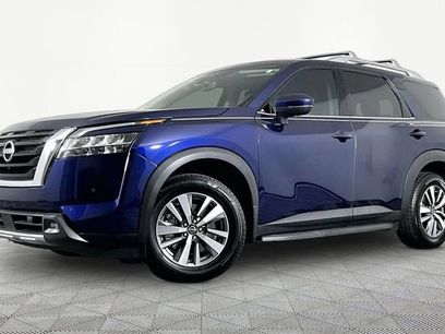 Used 2024 Nissan Pathfinder SL