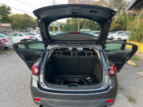 Used 2015 MAZDA MAZDA3 i Touring image 14