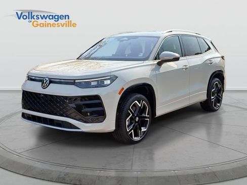 New 2026 Volkswagen Tiguan SEL R-Line AWD/4WD image 8