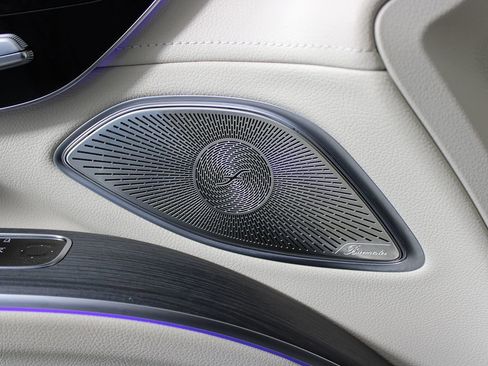 Used 2023 Mercedes-Benz EQS 450+ 4MATIC SUV image 10