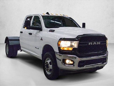 Used 2022 RAM 3500 Tradesman w/ Max Tow Package image 3