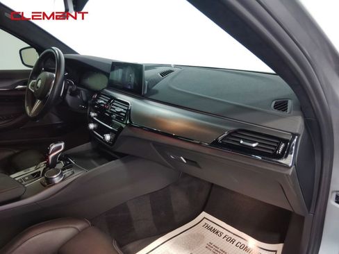 Used 2020 BMW M5 w/ Executive Package image 43
