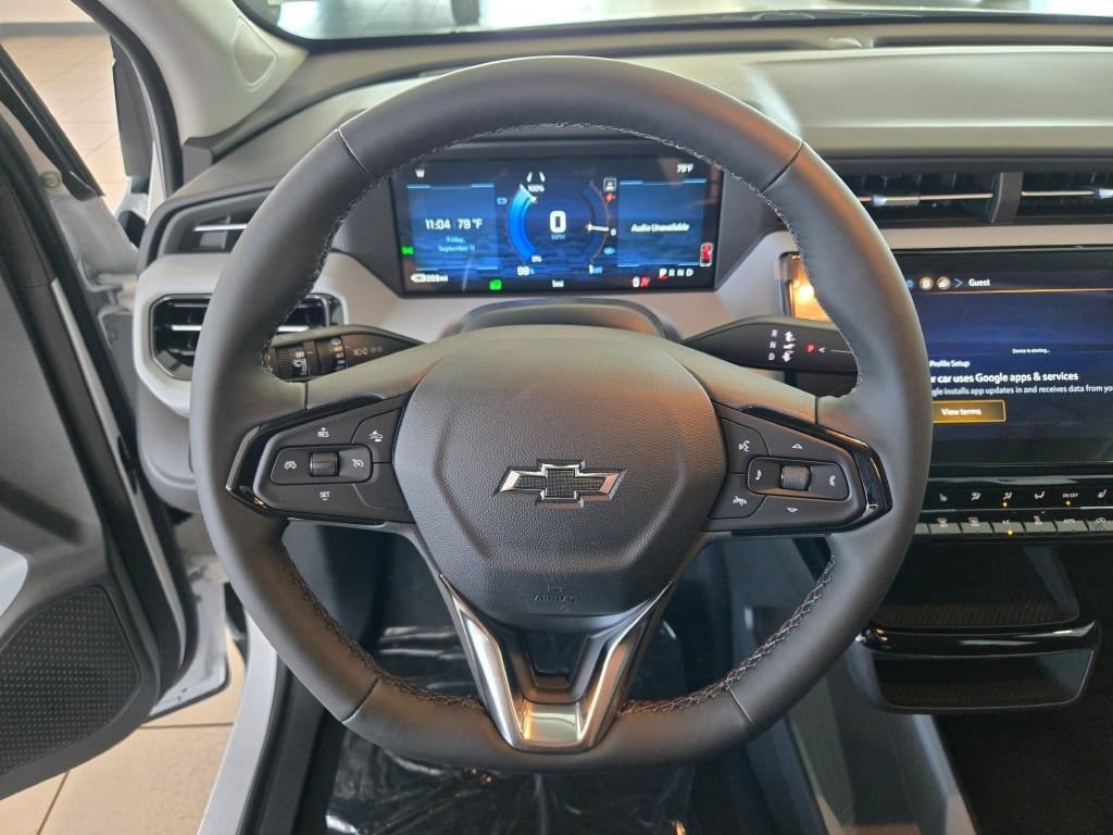 New 2027 Chevrolet Bolt LT w/ Comfort Package FWD image 29
