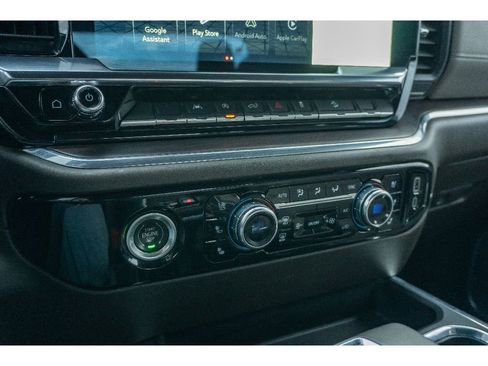 Used 2023 GMC Sierra 1500 SLT image 23