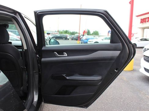 Used 2025 Kia K5 LXS FWD image 11