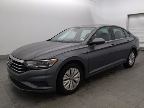 Used 2019 Volkswagen Jetta S w/ Driver Assistance Package FWD image 2