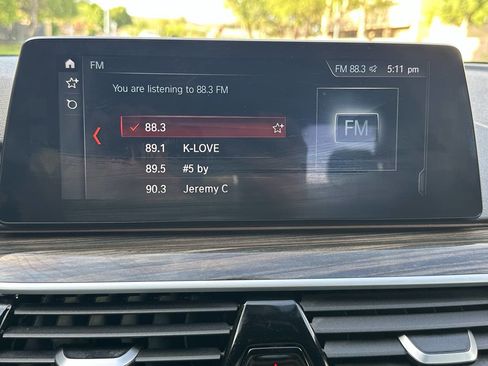 Used 2018 BMW 540i xDrive image 29