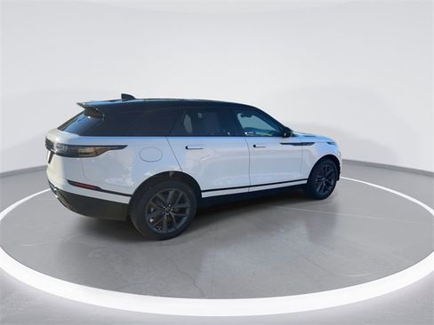Used 2024 Land Rover Range Rover Velar Dynamic SE image 7