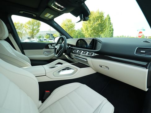 New 2026 Mercedes-Benz GLE 450 4MATIC image 37