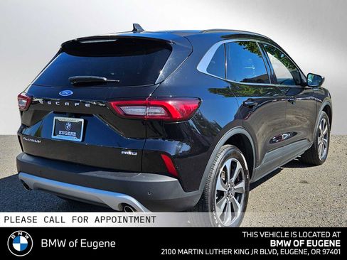 Used 2024 Ford Escape Platinum AWD/4WD image 3