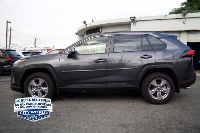 Used 2025 Toyota RAV4 XLE w/ Weather Package AWD/4WD image 7