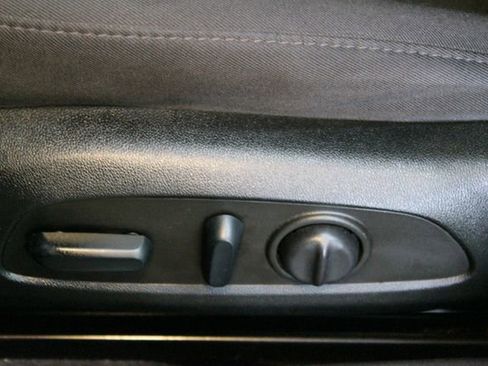 Used 2022 Chevrolet Malibu LT image 17