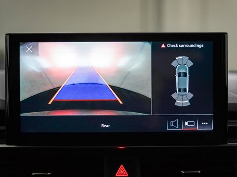 Used 2023 Audi A4 2.0T Premium w/ Convenience Package image 21