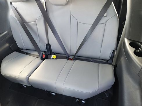 New 2026 Toyota Sienna XLE image 20