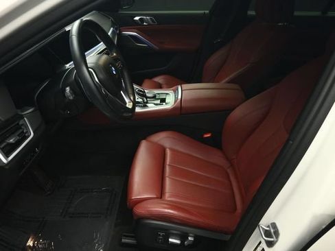 Used 2022 BMW X6 xDrive40i AWD/4WD image 46