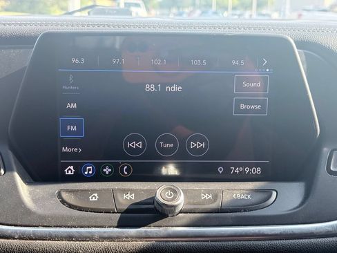 Used 2019 Chevrolet Blazer LT FWD image 9