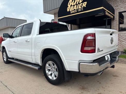 Used 2019 RAM 1500 Laramie AWD/4WD image 13