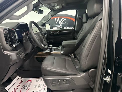New 2026 Chevrolet Silverado 1500 RST AWD/4WD image 8
