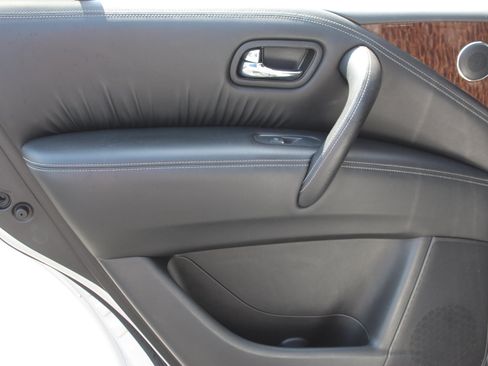 Used 2019 Nissan Armada SL w/ Premium Package AWD/4WD image 27