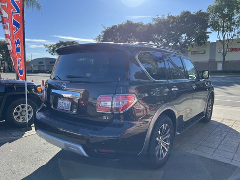 Used 2018 Nissan Armada SL w/ Premium Package image 8