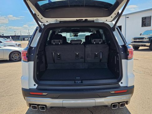 New 2026 GMC Acadia Elevation w/ Elevation Premium Package FWD image 4