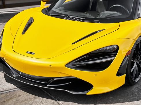 Used 2021 McLaren 720S Luxury RWD image 7