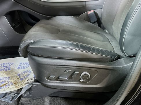 Used 2024 Hyundai Palisade Calligraphy image 19