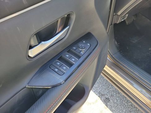 New 2026 Nissan Kicks SR w/ Cold Weather Package AWD/4WD image 6
