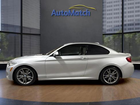 Used 2015 BMW M235i Coupe image 5