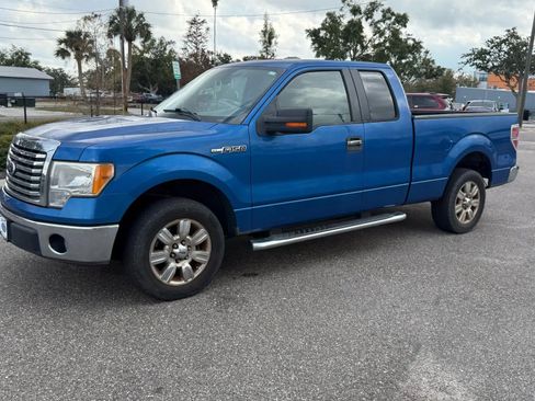 Used 2010 Ford F150 STX image 2