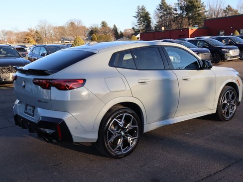 Used 2025 BMW X2 M35i w/ Premium Package image 6