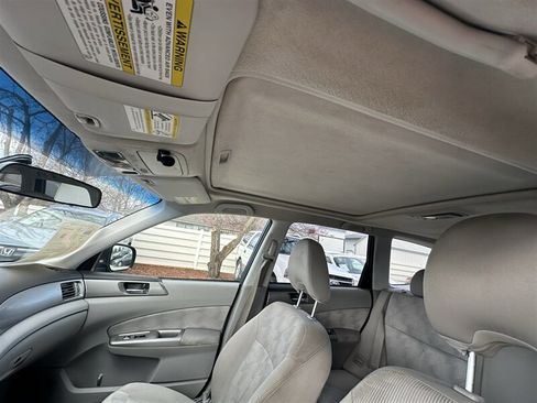 Used 2010 Subaru Forester 2.5X Premium AWD/4WD image 44
