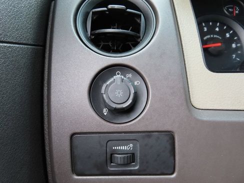 Used 2010 Ford F150 STX AWD/4WD image 27