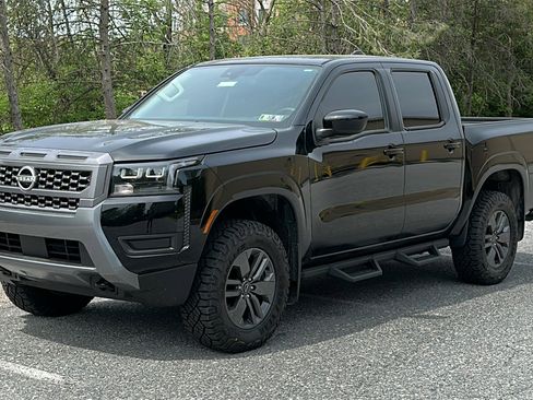 New 2026 Nissan Frontier SV w/ Tow Package AWD/4WD image 2