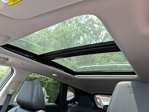 New 2025 Nissan Murano SL AWD/4WD image 10