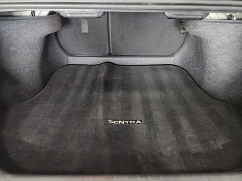 Used 2023 Nissan Sentra SR w/ Trunk Package FWD image 28