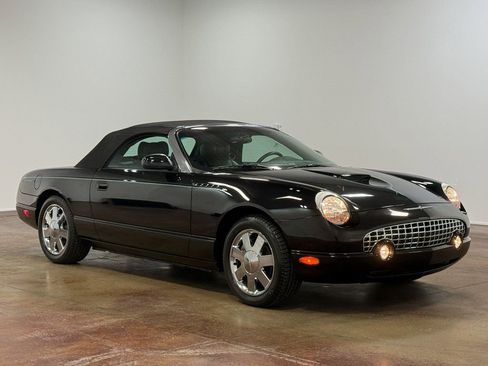 Used 2002 Ford Thunderbird image 88