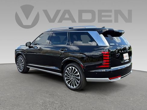 Used 2026 Hyundai Palisade Calligraphy FWD image 19