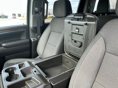 Used 2023 Chevrolet Silverado 1500 LT w/ Convenience Package II AWD/4WD image 31