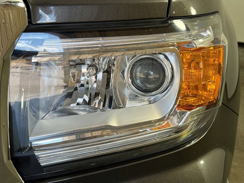 Used 2020 GMC Canyon Denali RWD image 36