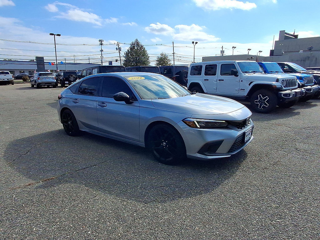 Used 2022 Honda Civic Sport image 2