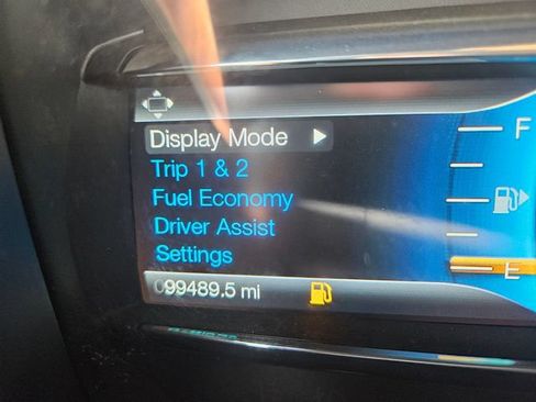 Used 2015 Ford Taurus SEL w/ Equipment Group 201A FWD image 16