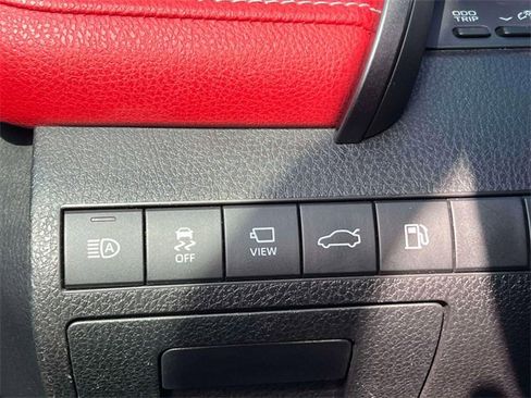 Used 2018 Toyota Camry XSE image 20