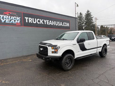 Used 2015 Ford F150 XLT w/ Equipment Group 302A Luxury image 1