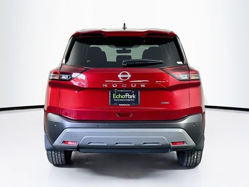 Used 2023 Nissan Rogue S AWD/4WD image 7