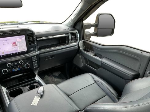Used 2024 Ford F250 Lariat w/ Lariat Ultimate Package AWD/4WD image 21